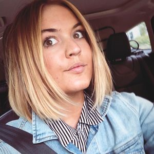 Meet your Posher, Mackenzie